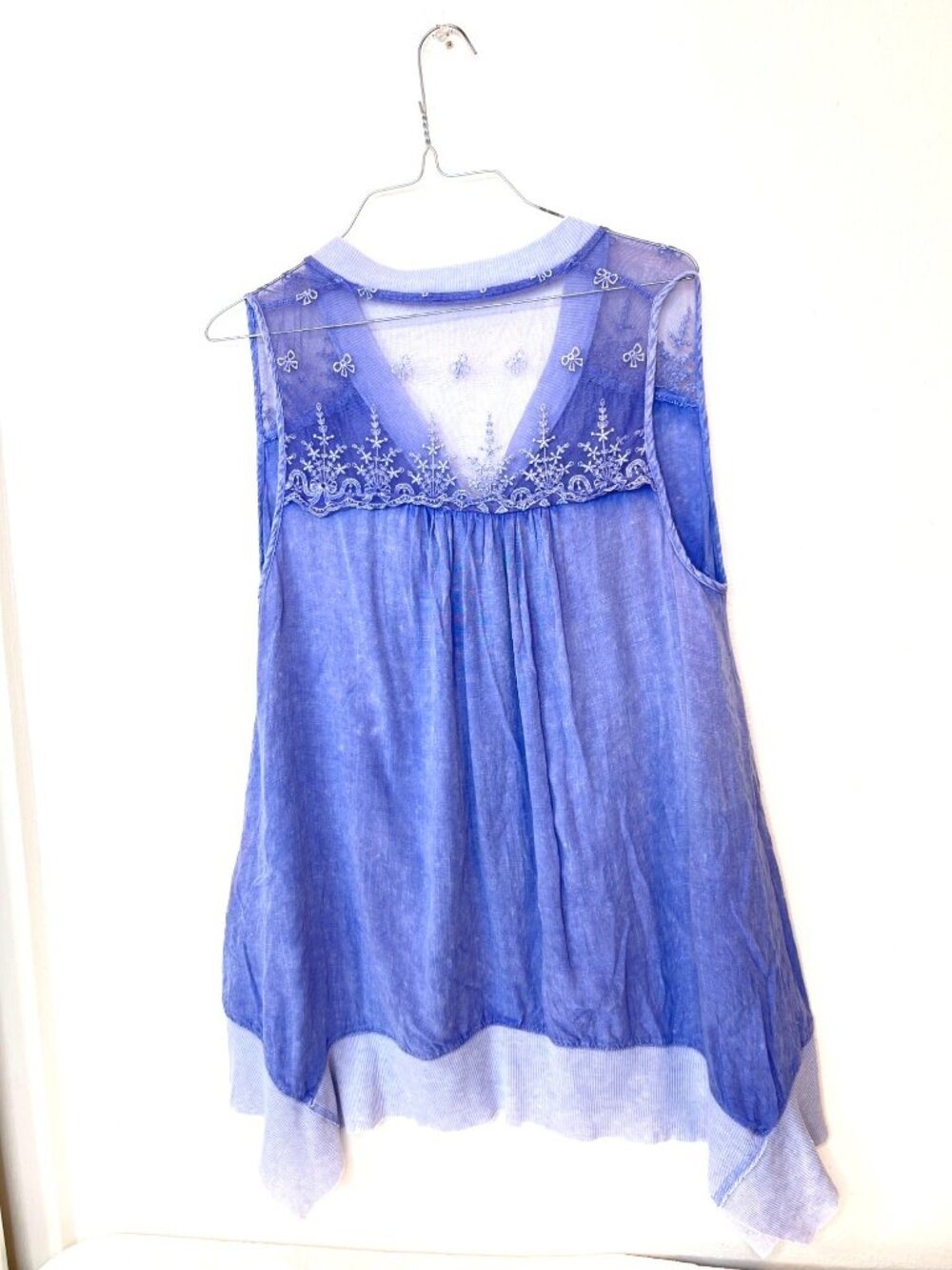Umgee Blue Lace Yoke Sleeveless Tunic Top Boho Flowy Tank Med Fairy Embroidered - Picture 3 of 9